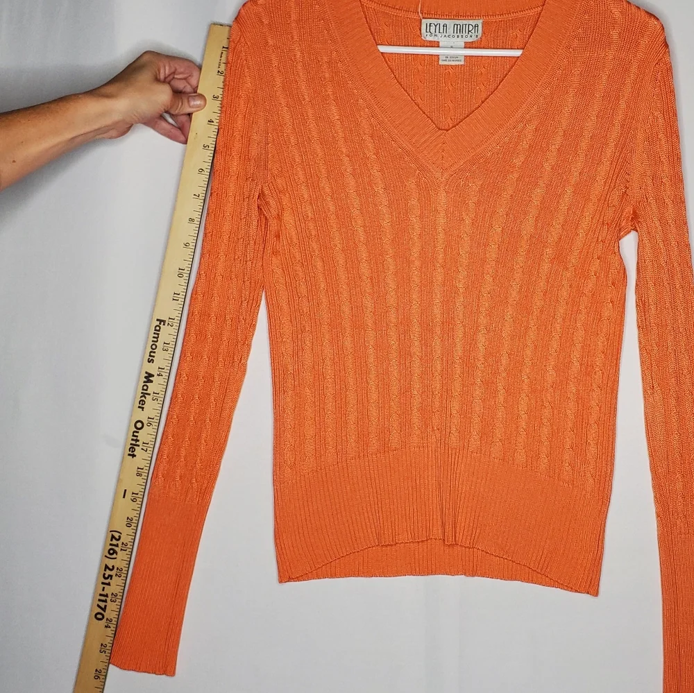 Leyla Mitra‎ Silk Cable Knit Sweater Womens Small Orange Vneck Vtg Quiet Luxury